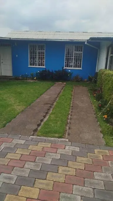 Casa 3 Habitaciones, 3 Camas, Jardin Quito 0*,  Ecuador
