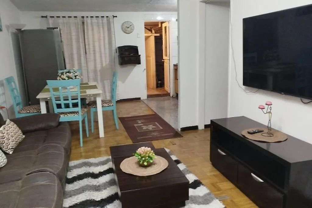 Casa 3 Habitaciones, 3 Camas, Jardin Quito